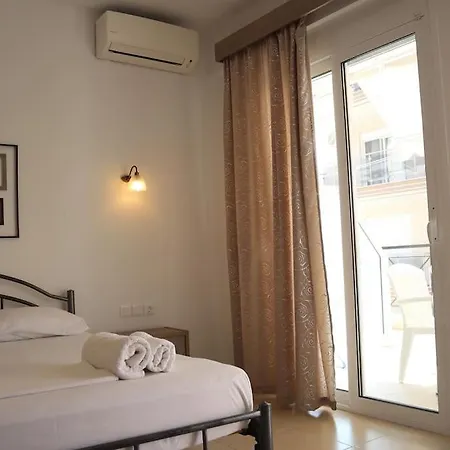 2 Bedroom Equipped Manos