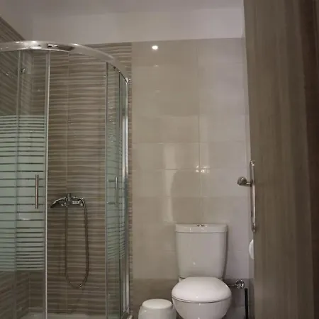 2 Bedroom Equipped Manos Apartment Sarti