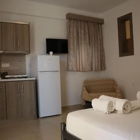 2 Bedroom Equipped Manos Apartment *