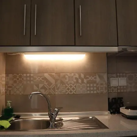 Apartment 2 Bedroom Equipped Manos Sarti